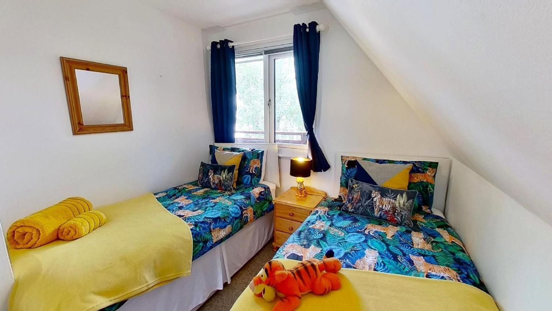 45 Trevithick Court, Tolroy Manor Villa Хейл Екстериор снимка