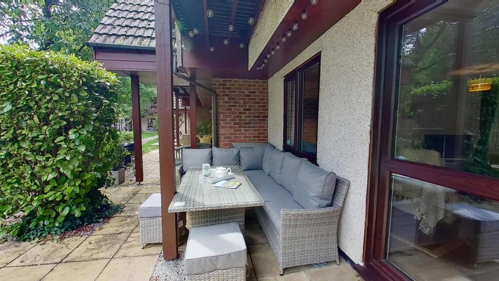 45 Trevithick Court, Tolroy Manor Villa Хейл Екстериор снимка
